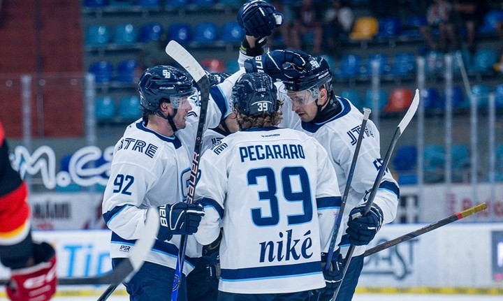 HC Slovan v príprave dvakrát doma proti susedom